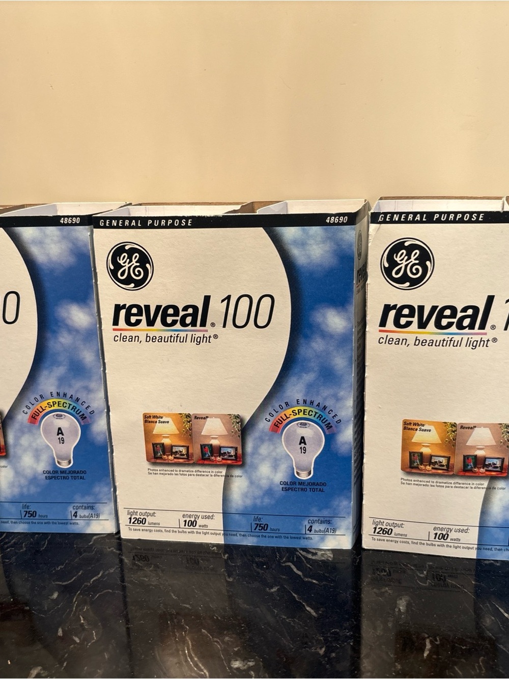 Lot Of 3 Boxes GE Reveal 100 Watt Light Bulbs A19 -Pack of 4 -12 bulbs-New